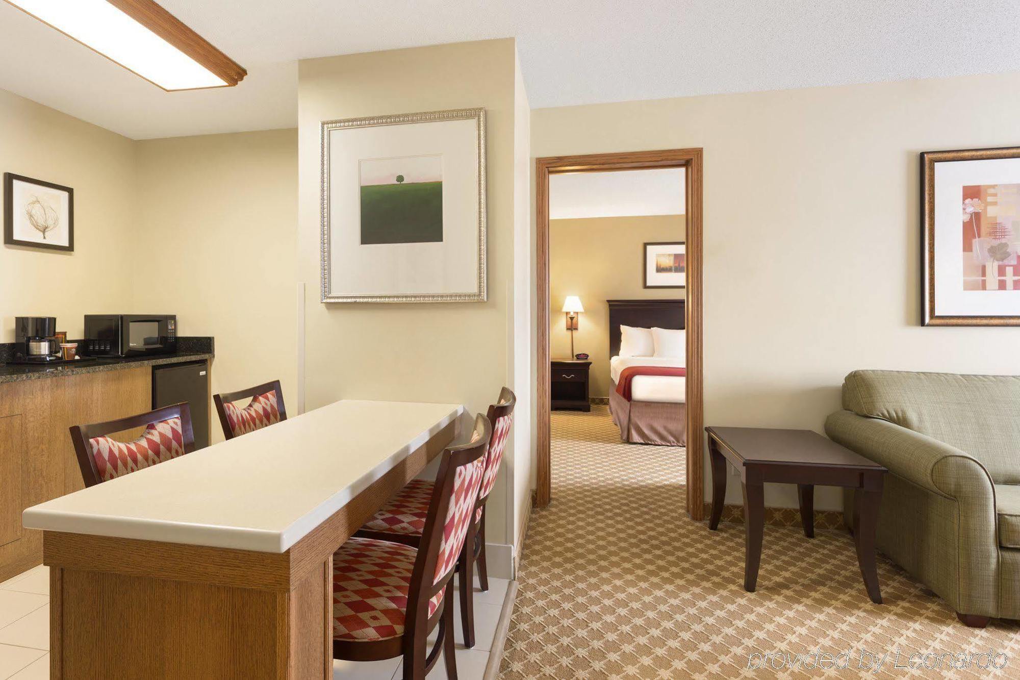 Country Inn & Suites By Radisson, Lincoln North Hotel And Conference Center, Ne Exterior photo